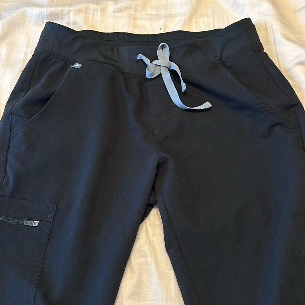 Figs Black Zomora Scrub Bottoms